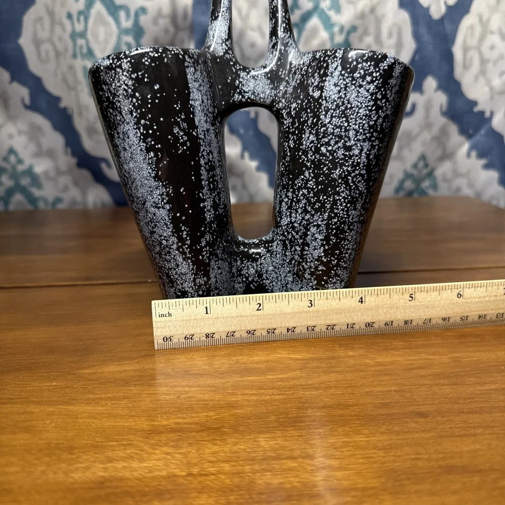 Vtg 1982 Handmade Ceramic Double Vase Signed  Speckled Black & White‎ Glaze